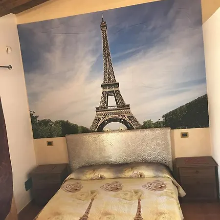 Couette-café Alisia 3*